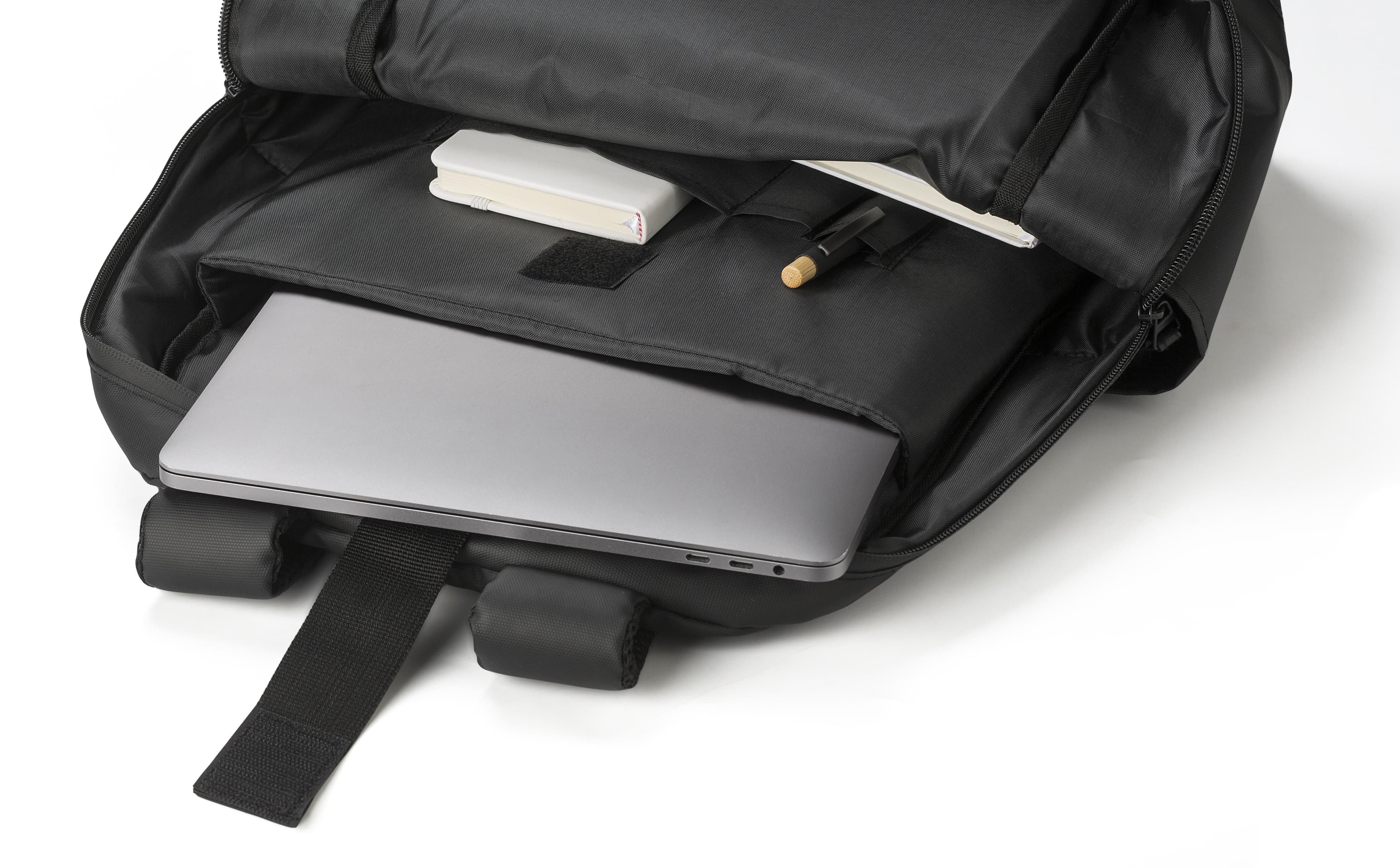 Polyester (600D Rucksack Brecken