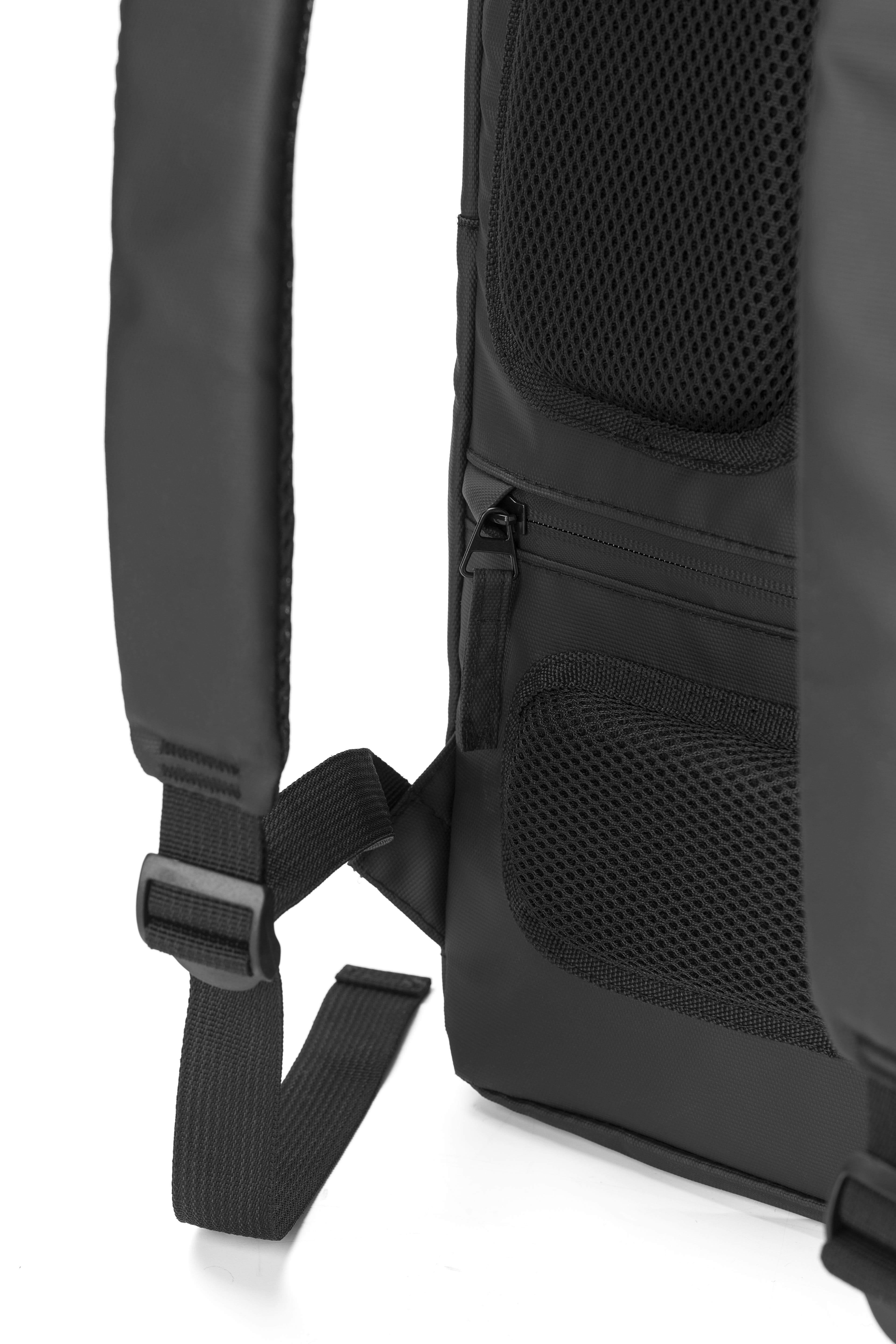 Polyester (600D Rucksack Brecken