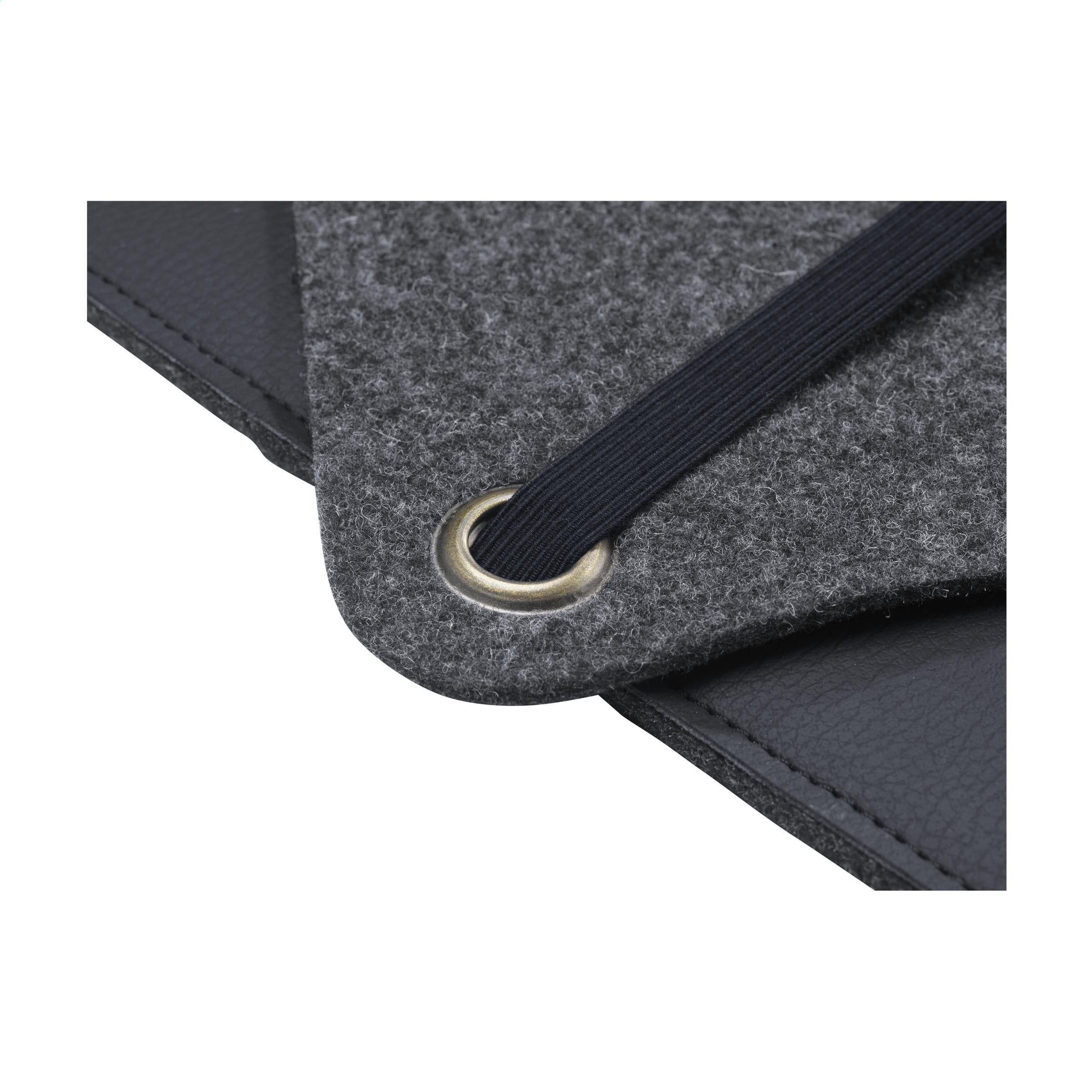 Recycled Felt & Apple Leather Laptop Sleeve 15/16"