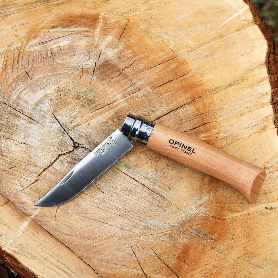 Opinel Inox No 08 Taschenmesser in einer Geschenkverpackung