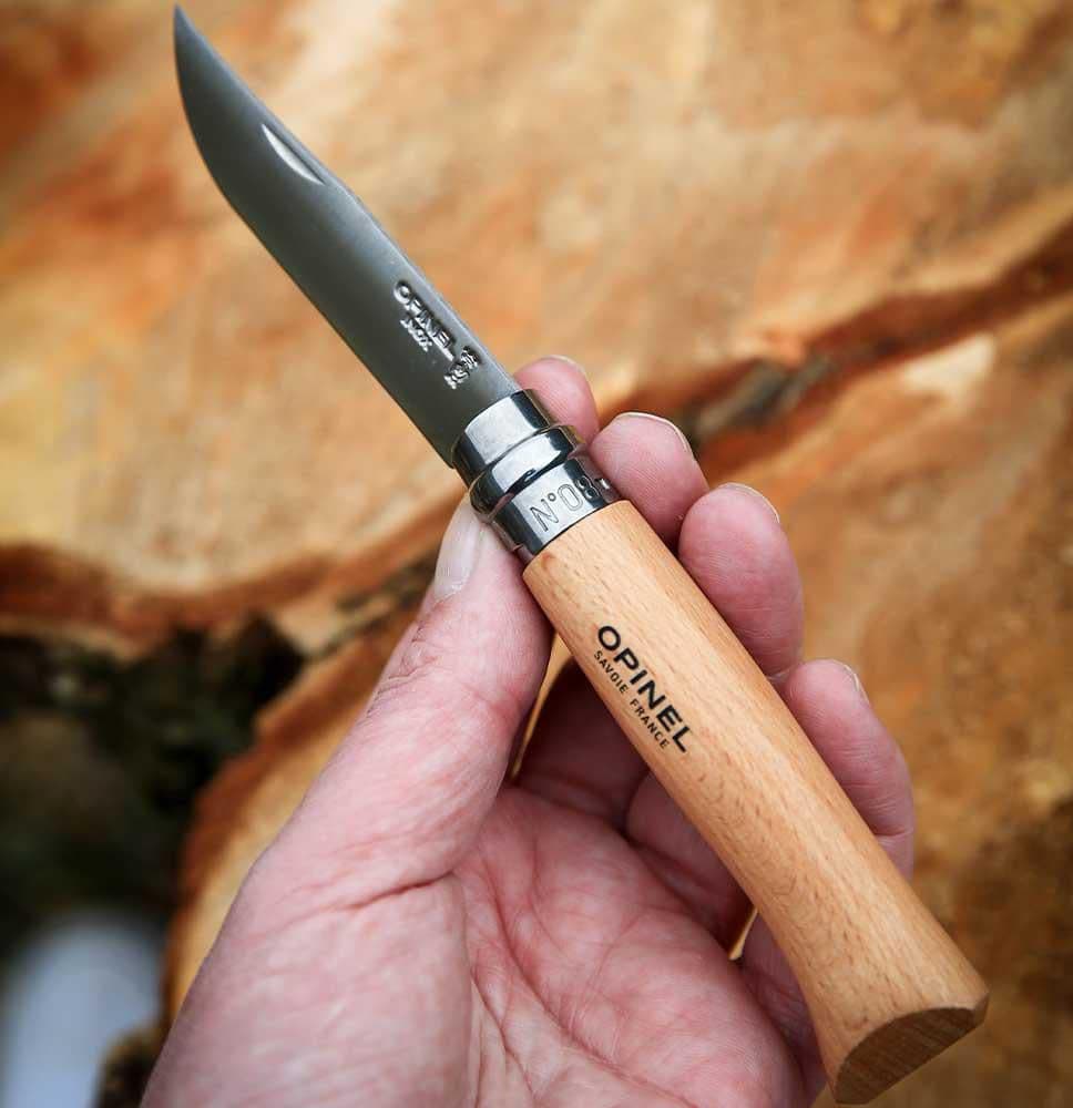 Opinel Inox No 08 Taschenmesser in einer Geschenkverpackung