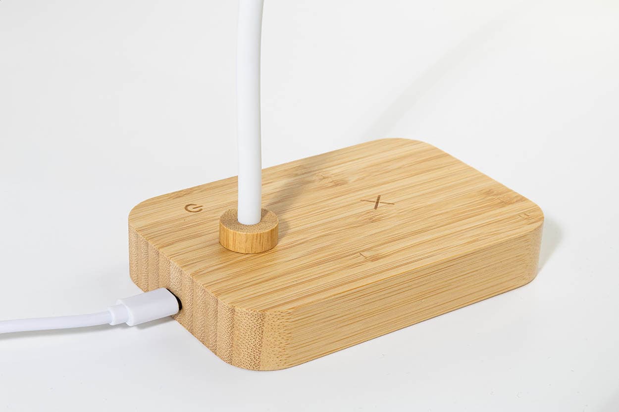 VoltGlow Multifunktionale Schreibtischlampe