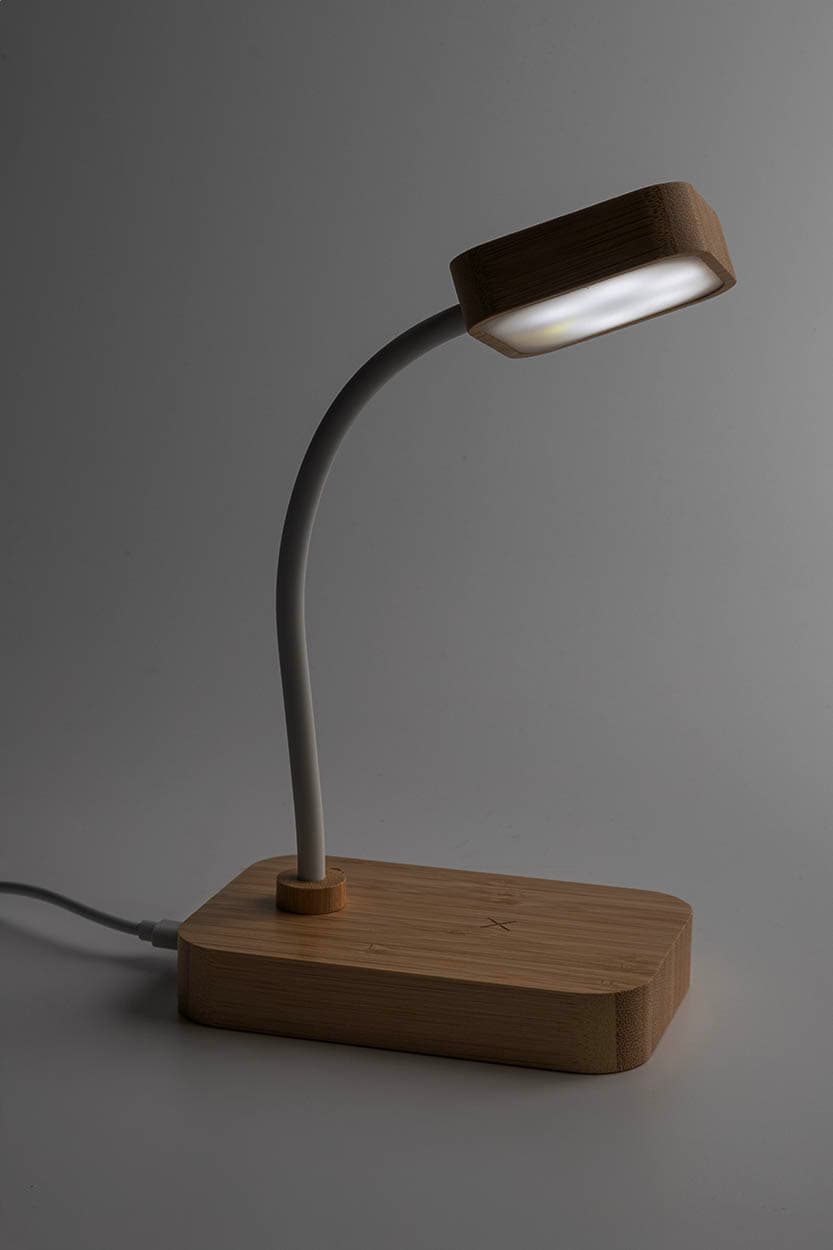VoltGlow Multifunktionale Schreibtischlampe